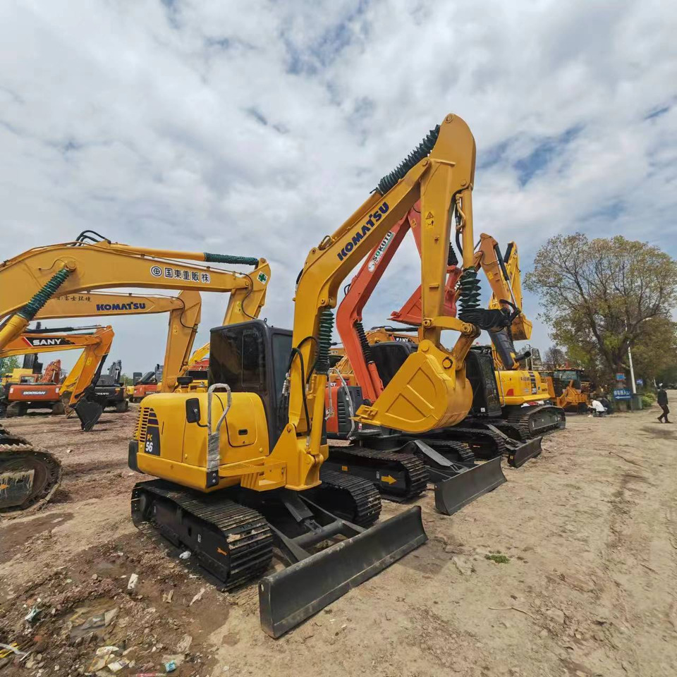 KOMATSU PC56 - 履带式挖掘机:图2 KOMATSU PC56 - 履带式挖掘机:图2