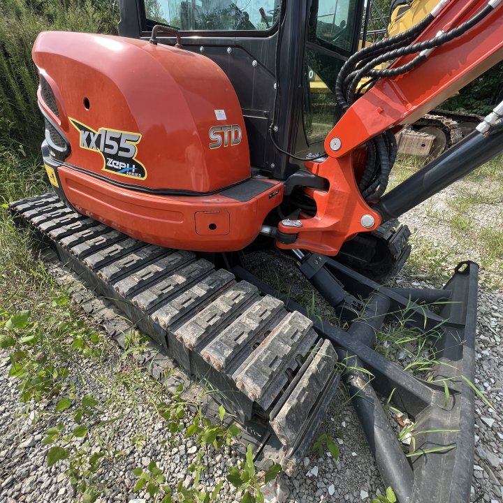 KUBOTA KX155 - 小型挖掘机:图3 KUBOTA KX155 - 小型挖掘机:图3