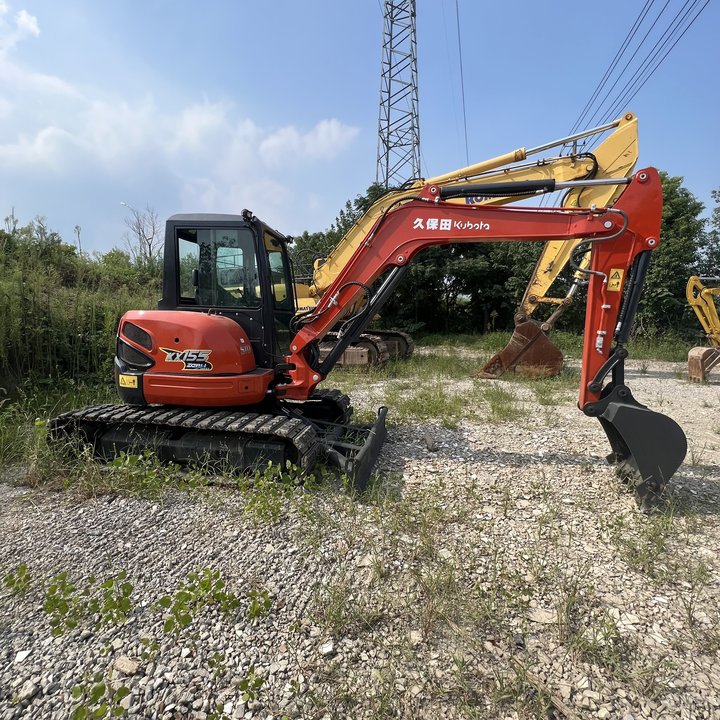 KUBOTA KX155 - 小型挖掘机:图1 KUBOTA KX155 - 小型挖掘机:图1