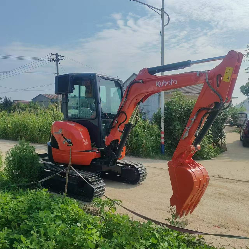KUBOTA U35 - 小型挖掘机:图3 KUBOTA U35 - 小型挖掘机:图3