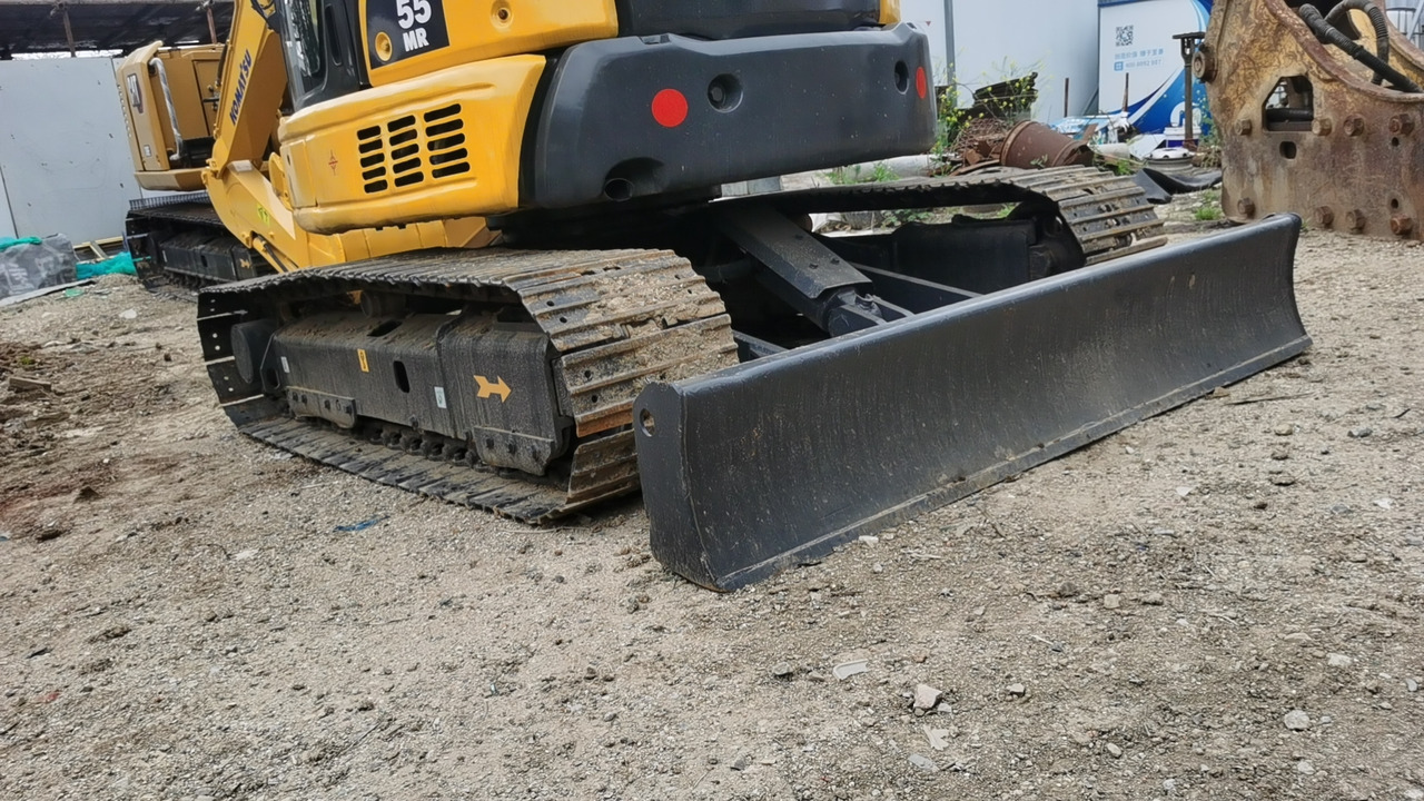 Komatsu pc55 - 小型挖掘机:图2 Komatsu pc55 - 小型挖掘机:图2