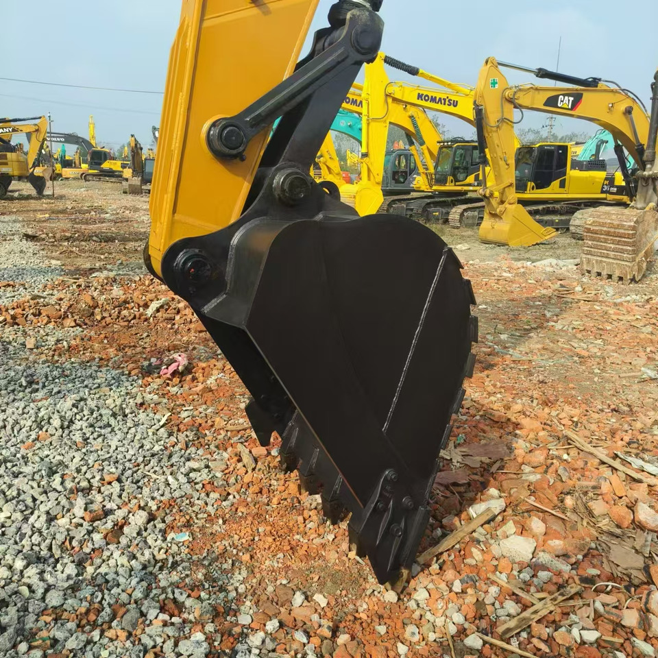 SANY SY235H - 履带式挖掘机:图5 SANY SY235H - 履带式挖掘机:图5