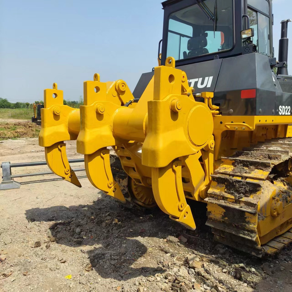 SHANTUI SD22 - 推土机:图4 SHANTUI SD22 - 推土机:图4