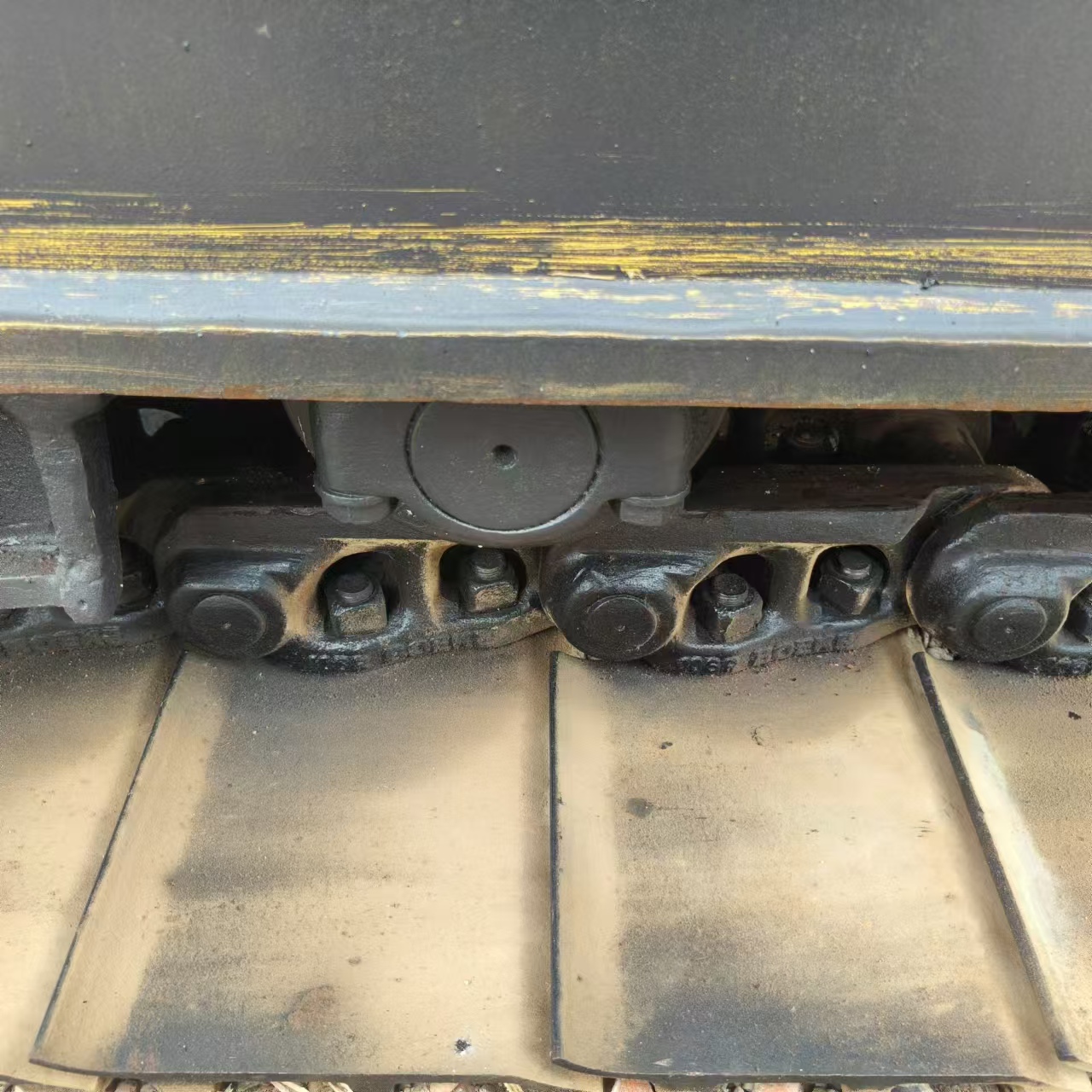 VOLVO EC240 - 履带式挖掘机:图5 VOLVO EC240 - 履带式挖掘机:图5