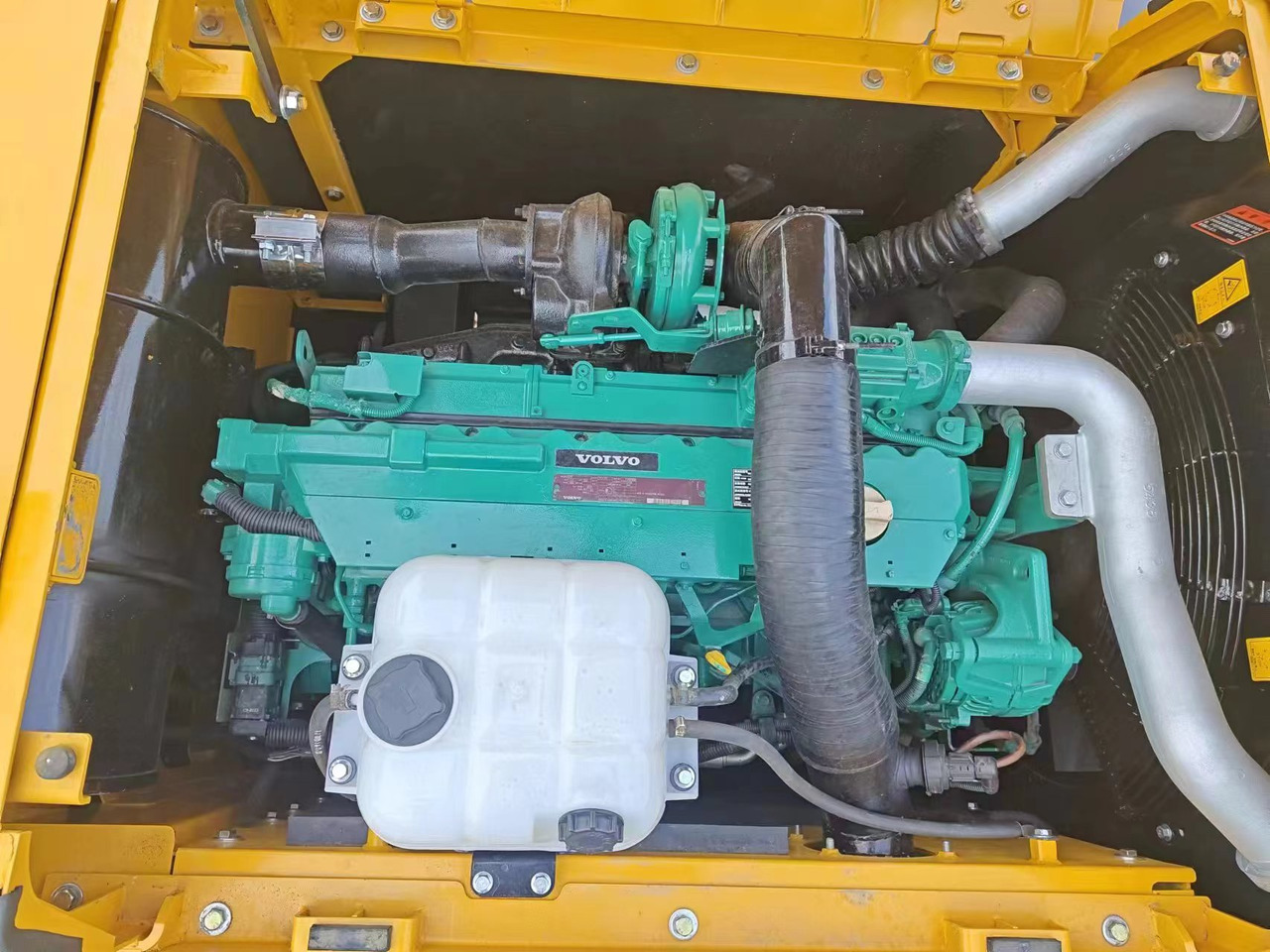 VOLVO EC300 - 履带式挖掘机:图5 VOLVO EC300 - 履带式挖掘机:图5