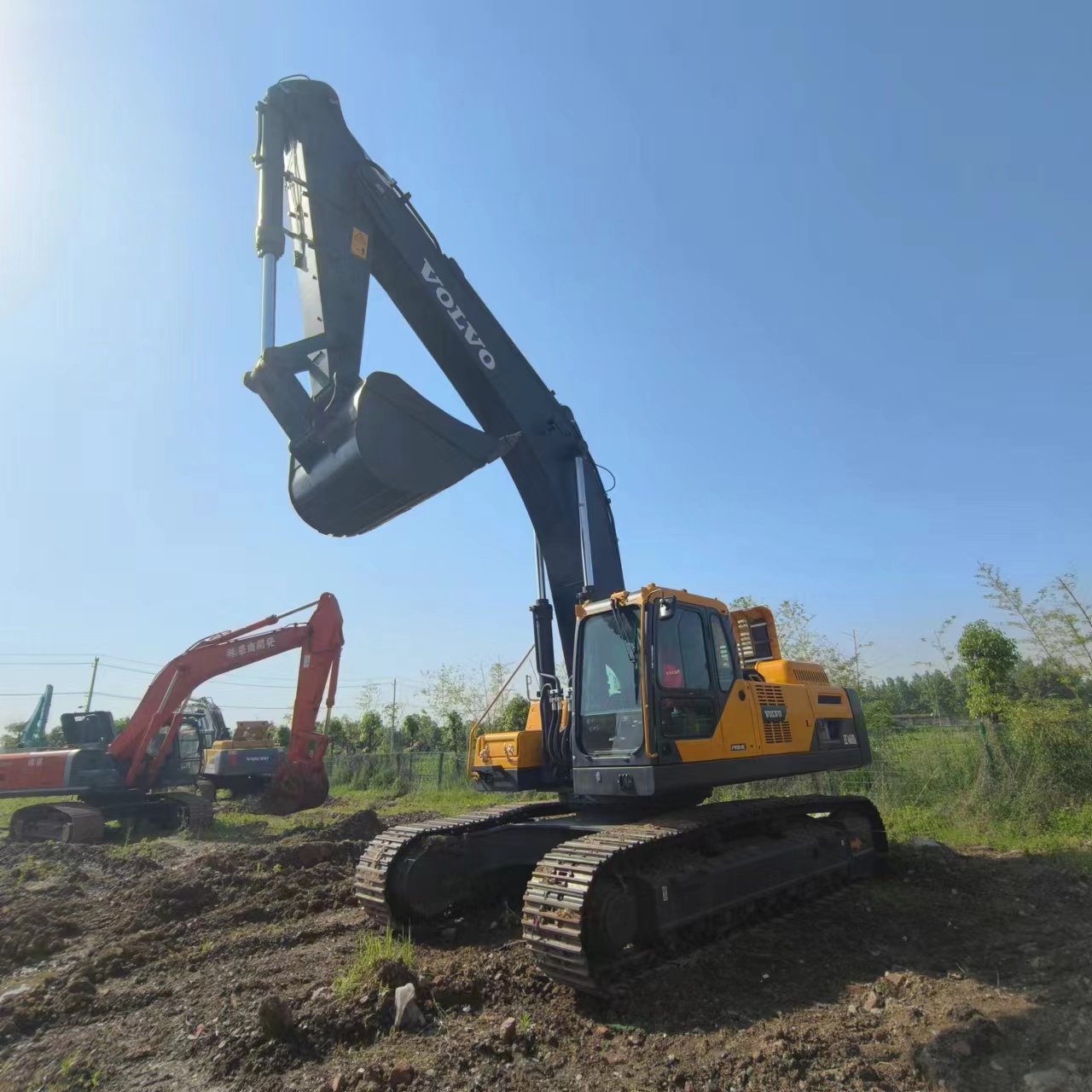VOLVO EC460 - 履带式挖掘机:图3 VOLVO EC460 - 履带式挖掘机:图3