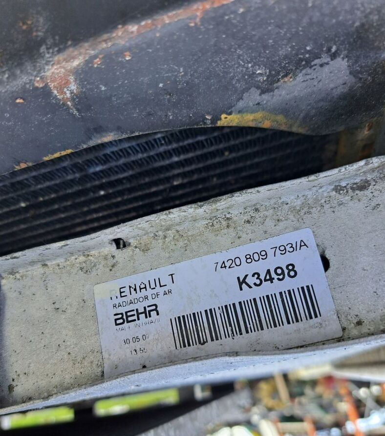 Behr KOMPLET CHŁODNIC RENAULT MIDLUM DXI 5 - 散热器 适用于 卡车:图3 Behr KOMPLET CHŁODNIC RENAULT MIDLUM DXI 5 - 散热器 适用于 卡车:图3