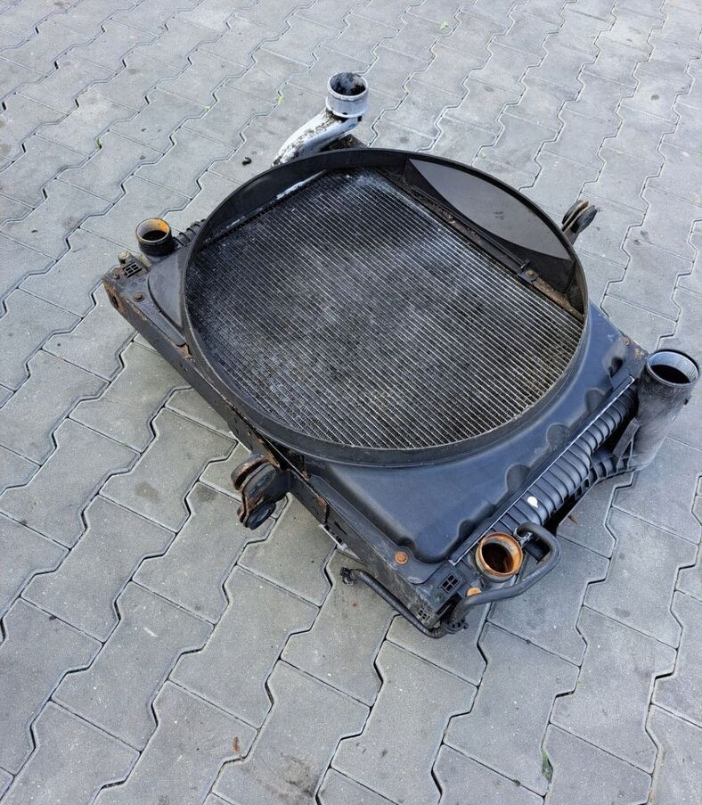 Behr KOMPLET CHŁODNIC VOLVO FL RENAULT MIDLUM DXI 7 - 散热器 适用于 卡车:图4 Behr KOMPLET CHŁODNIC VOLVO FL RENAULT MIDLUM DXI 7 - 散热器 适用于 卡车:图4