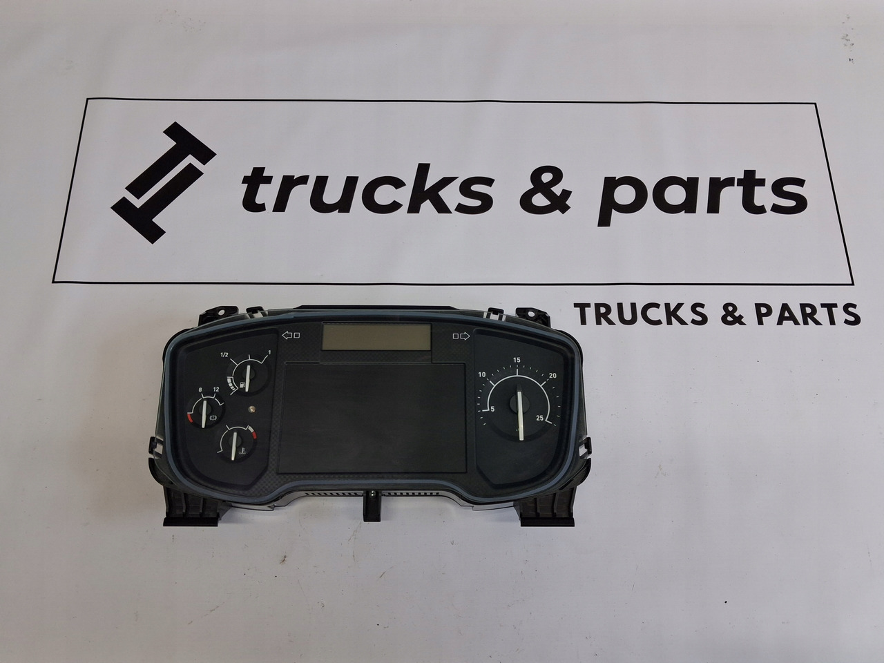 CONTINENTAL ZEGARY LICZNIKI AUTOMAT RENAULT GAMA T RANGE 22166228 - 仪表板 适用于 卡车:图1 CONTINENTAL ZEGARY LICZNIKI AUTOMAT RENAULT GAMA T RANGE 22166228 - 仪表板 适用于 卡车:图1