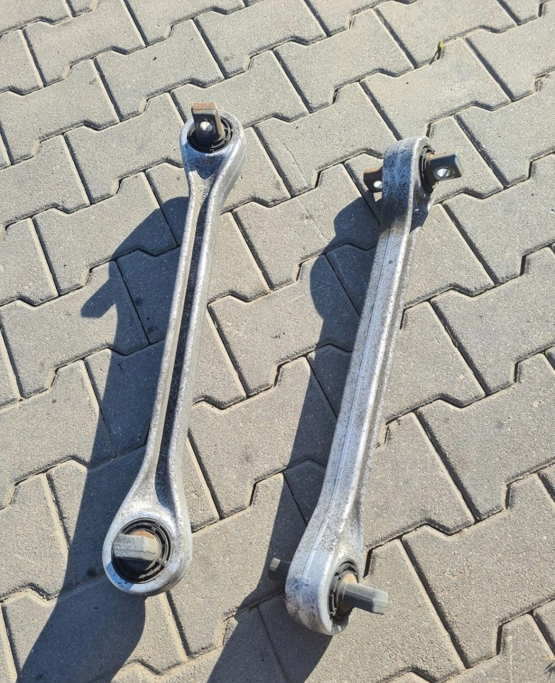 DRĄŻEK REAKCYJNY STABILIZACYJNY VOLVO FH 4 FM 4 FH 5 FM 5 ORYGINAŁ 22455603 - 防滚杆:图3 DRĄŻEK REAKCYJNY STABILIZACYJNY VOLVO FH 4 FM 4 FH 5 FM 5 ORYGINAŁ 22455603 - 防滚杆:图3
