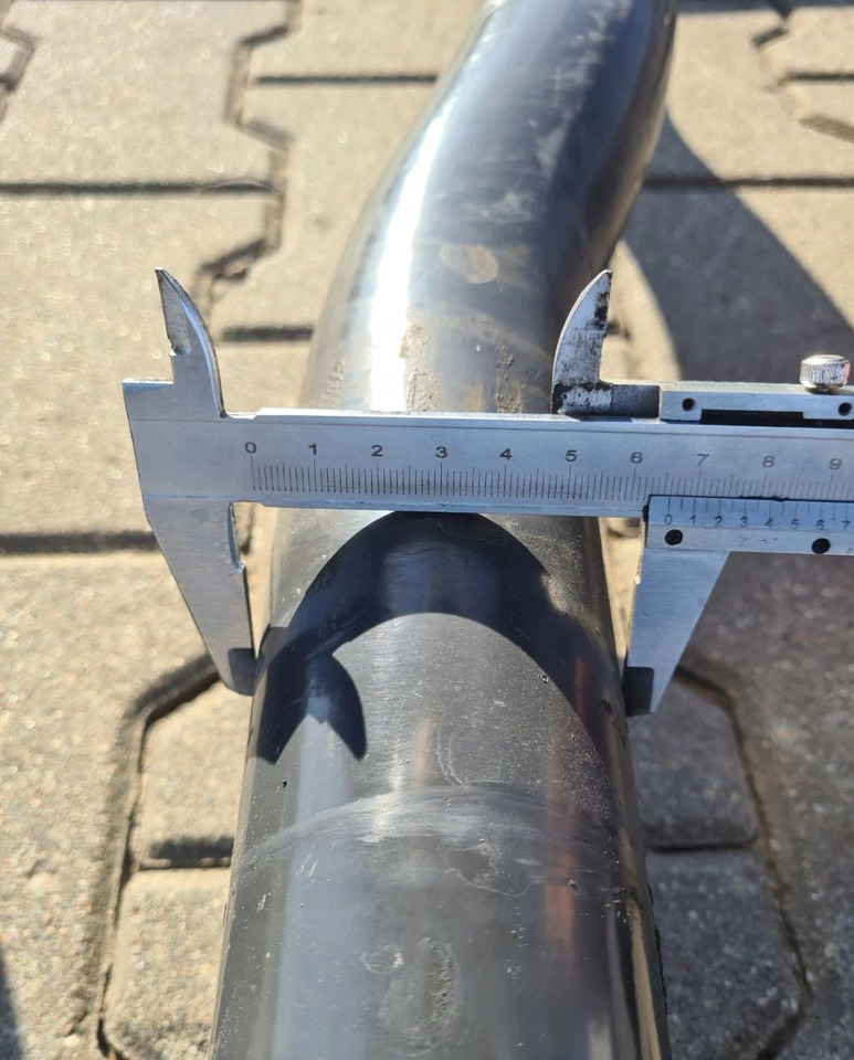 DRĄŻEK STABILIZATOR TYŁ VOLVO FH 4 FM 4 FMX FH 5 FM 5 65 MM 22055746 - 防滚杆:图4 DRĄŻEK STABILIZATOR TYŁ VOLVO FH 4 FM 4 FMX FH 5 FM 5 65 MM 22055746 - 防滚杆:图4