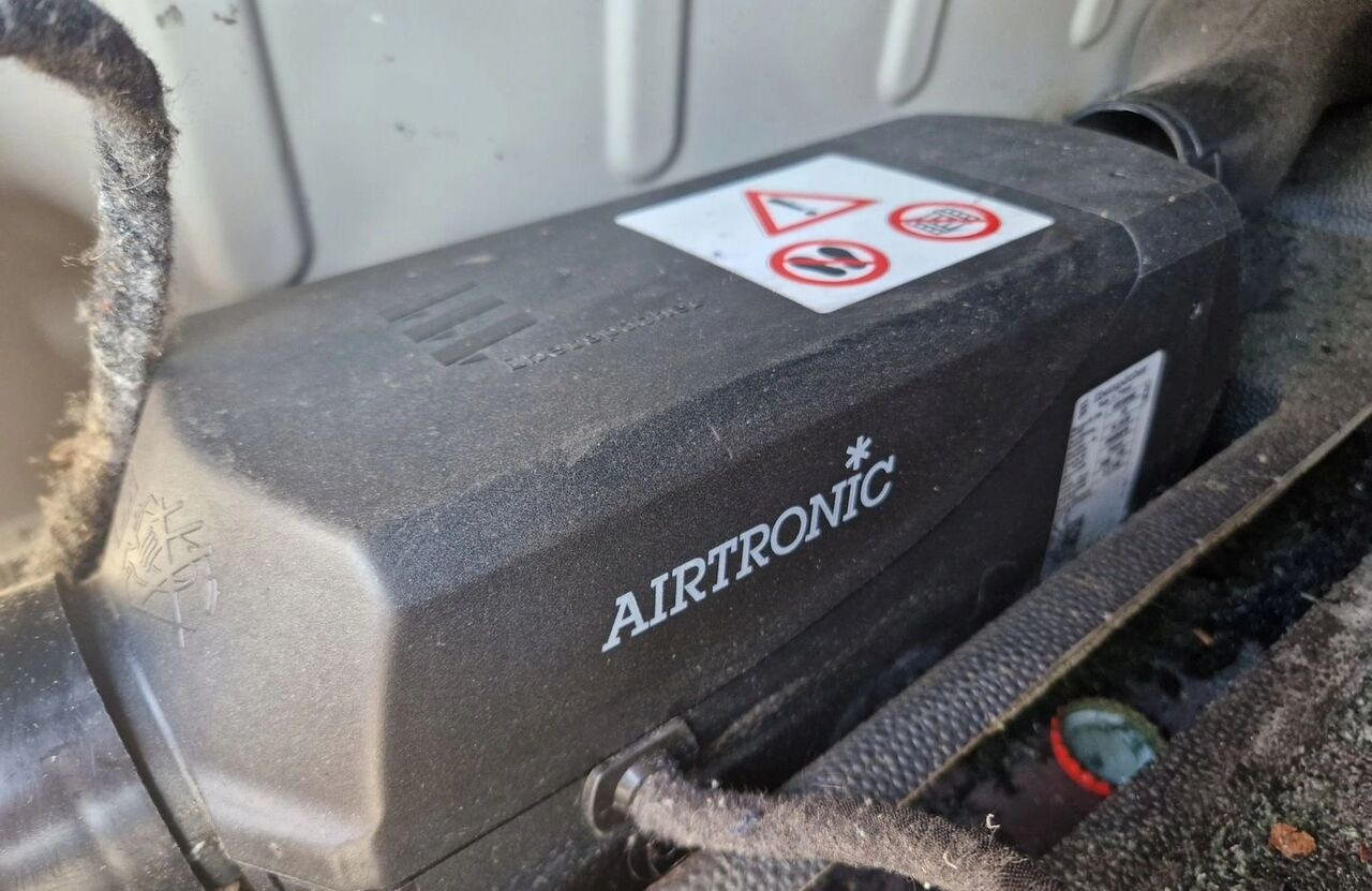 Ford AIRTRONIC   Ford F-MAX - 暖通系统 适用于 卡车:图1 Ford AIRTRONIC   Ford F-MAX - 暖通系统 适用于 卡车:图1