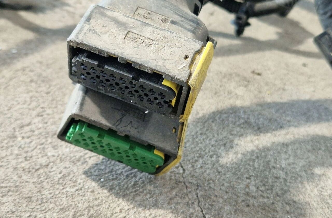 Ford WIĄZKA INSTALACJA RAMY F MAX 5 ROK 2021 Ford FORD F MAX 5 ROK 2021 - 电缆/ 线束 适用于 卡车:图3 Ford WIĄZKA INSTALACJA RAMY F MAX 5 ROK 2021 Ford FORD F MAX 5 ROK 2021 - 电缆/ 线束 适用于 卡车:图3