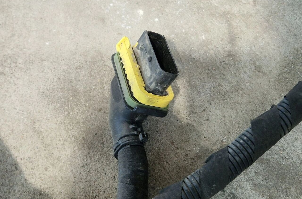 Ford WIĄZKA INSTALACJA RAMY F MAX 5 ROK 2021 Ford FORD F MAX 5 ROK 2021 - 电缆/ 线束 适用于 卡车:图5 Ford WIĄZKA INSTALACJA RAMY F MAX 5 ROK 2021 Ford FORD F MAX 5 ROK 2021 - 电缆/ 线束 适用于 卡车:图5