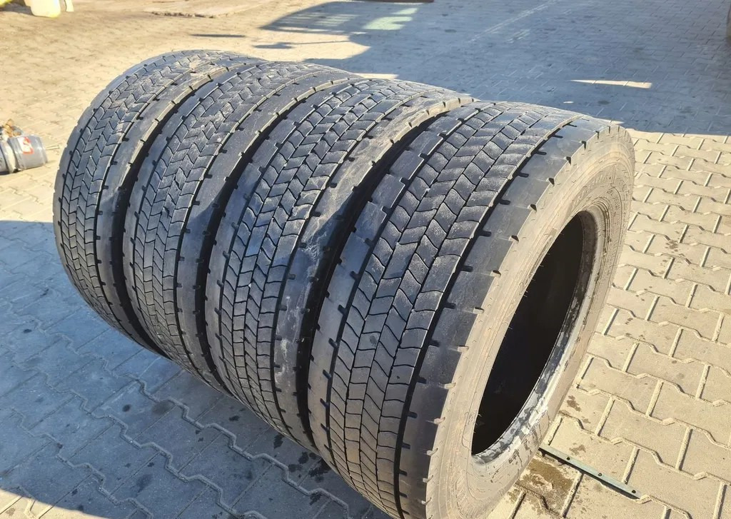 GOODYEAR TYŁ FUELMAX D 295/60 R 22.5 4 szt. stalowe - 车轮/ 轮胎:图1 GOODYEAR TYŁ FUELMAX D 295/60 R 22.5 4 szt. stalowe - 车轮/ 轮胎:图1