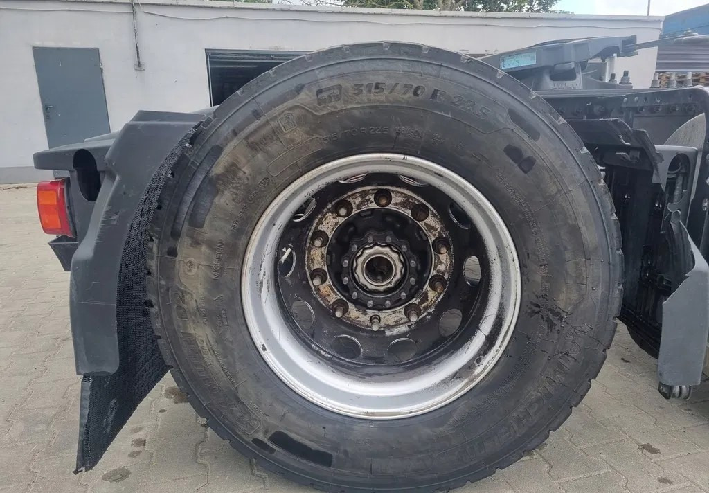 OPONY TYŁ NAPĘDOWE MICHELIN X MULTI ENERGY D2 315/70/22.5 4 szt. - 轮胎:图1 OPONY TYŁ NAPĘDOWE MICHELIN X MULTI ENERGY D2 315/70/22.5 4 szt. - 轮胎:图1