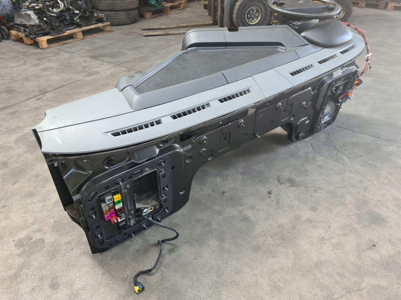 RENAULT KONSOLA KOMPLETNA KOKPIT DESKA ROZDZIELCZA PRZEKŁADKA ANGLIKA RENAULT GAMA T RANGE - 仪表板 适用于 卡车:图4 RENAULT KONSOLA KOMPLETNA KOKPIT DESKA ROZDZIELCZA PRZEKŁADKA ANGLIKA RENAULT GAMA T RANGE - 仪表板 适用于 卡车:图4