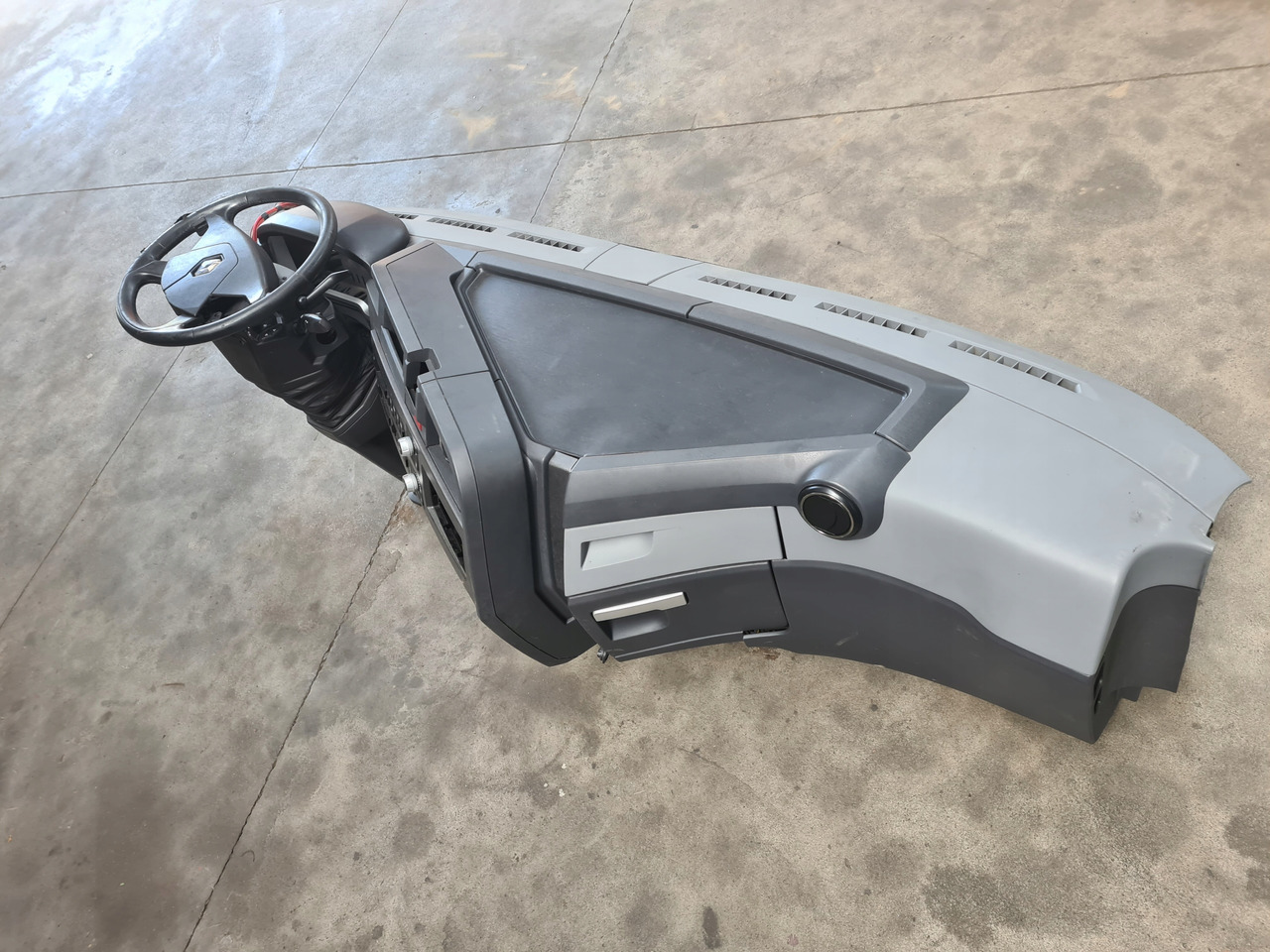 RENAULT KONSOLA KOMPLETNA KOKPIT DESKA ROZDZIELCZA PRZEKŁADKA ANGLIKA RENAULT GAMA T RANGE - 仪表板 适用于 卡车:图5 RENAULT KONSOLA KOMPLETNA KOKPIT DESKA ROZDZIELCZA PRZEKŁADKA ANGLIKA RENAULT GAMA T RANGE - 仪表板 适用于 卡车:图5