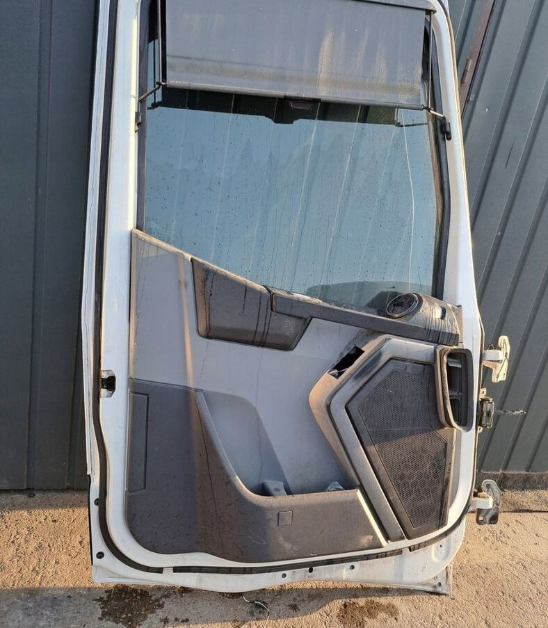 Renault GAMA T K C RANGE - 车门及其零件 适用于 卡车:图3 Renault GAMA T K C RANGE - 车门及其零件 适用于 卡车:图3