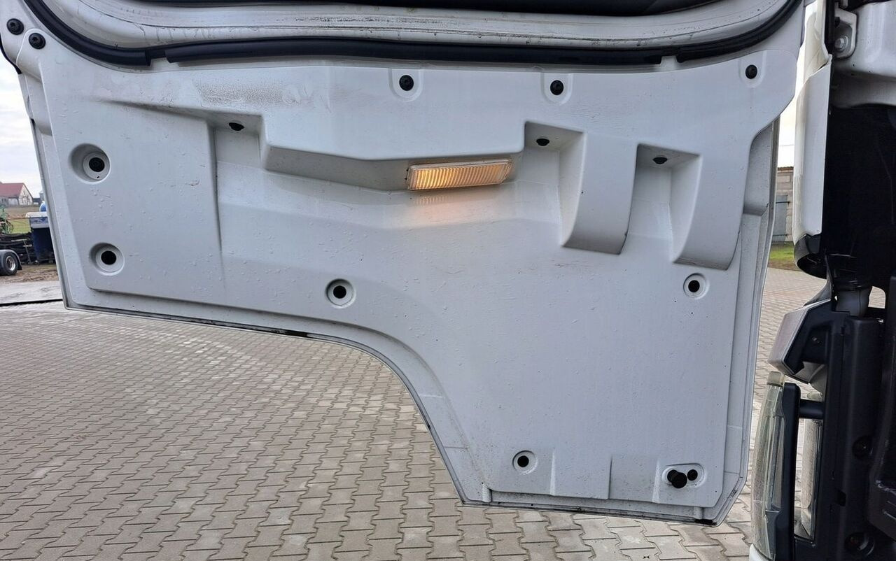 Renault GAMA T RANGE HIGH - 车门及其零件 适用于 卡车:图1 Renault GAMA T RANGE HIGH - 车门及其零件 适用于 卡车:图1