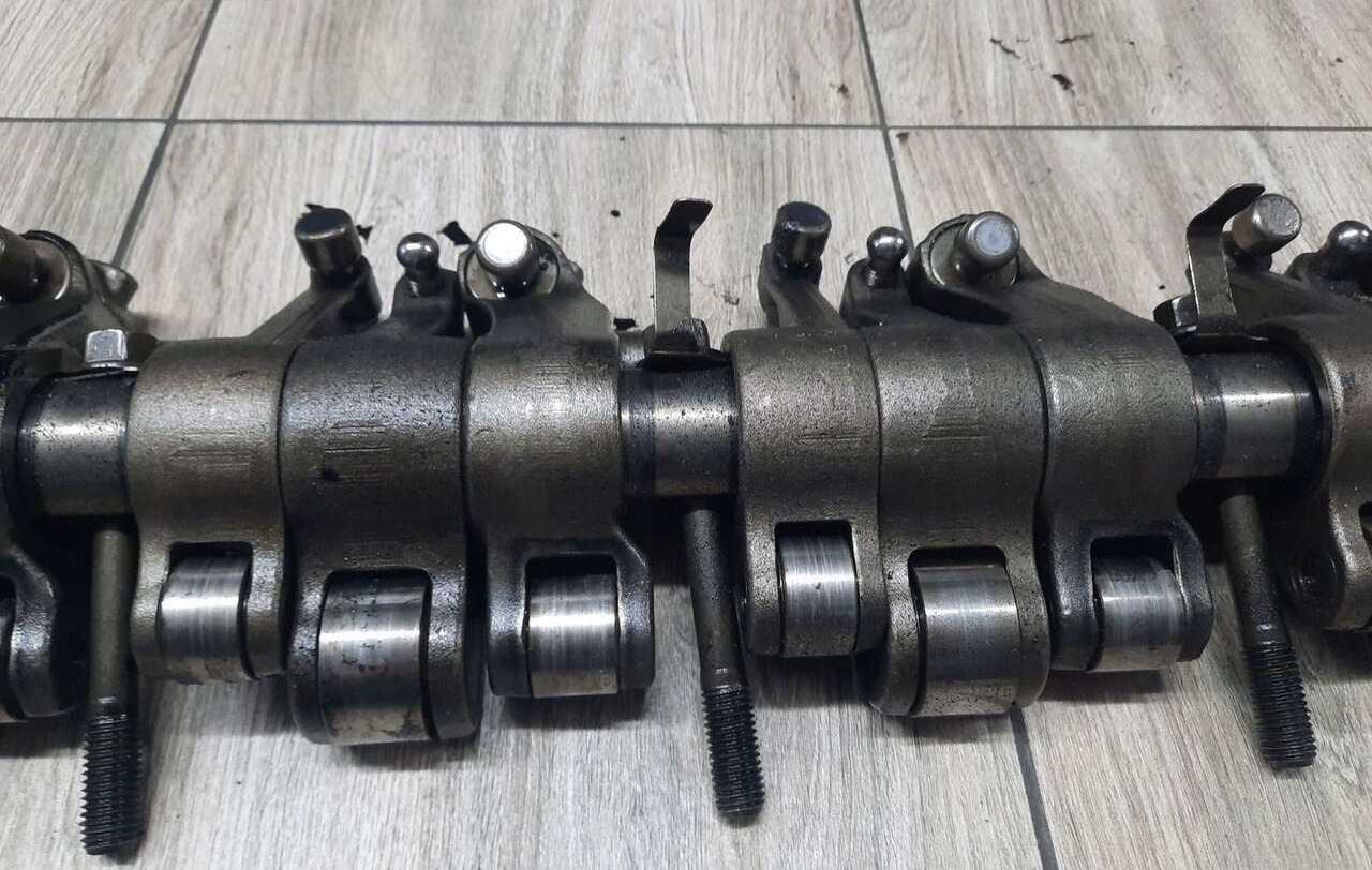 Renault KLAWIATURA RENAULT PREMIUM DXI 11 VOLVO FM 9 - 发动机及其零件 适用于 卡车:图1 Renault KLAWIATURA RENAULT PREMIUM DXI 11 VOLVO FM 9 - 发动机及其零件 适用于 卡车:图1