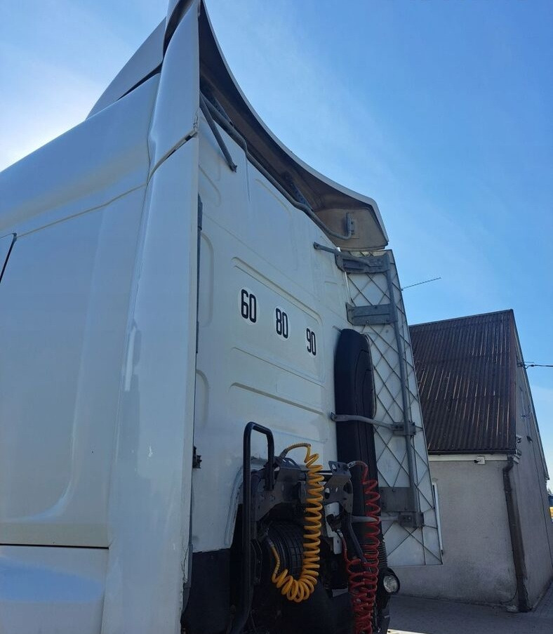 SPOILERY OWIEWKI KOMPLET RENAULT PREMIUM DXI - 空气动力/ 扰流板 适用于 卡车:图4 SPOILERY OWIEWKI KOMPLET RENAULT PREMIUM DXI - 空气动力/ 扰流板 适用于 卡车:图4