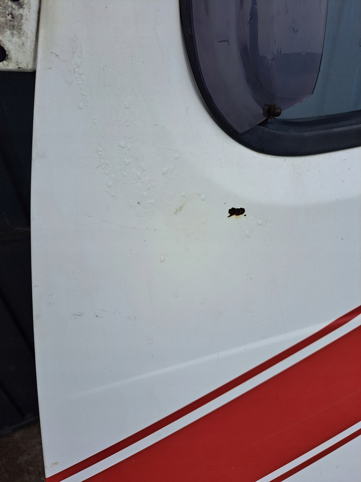 VOLVO DRZWI KOMPLETNE LEWE VOLVO FH 13 LIFT - 车门及其零件 适用于 卡车:图2 VOLVO DRZWI KOMPLETNE LEWE VOLVO FH 13 LIFT - 车门及其零件 适用于 卡车:图2