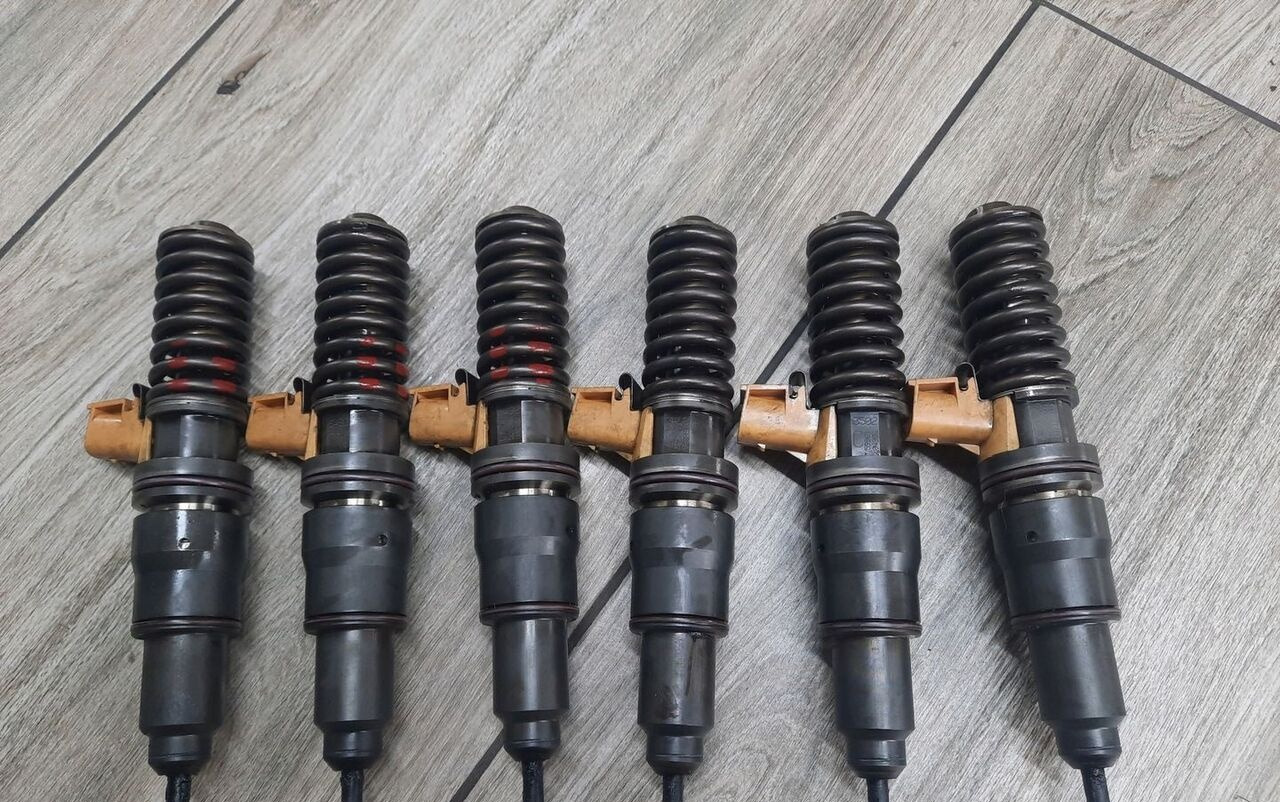 VOLVO POMPOWTRYSKIWACZE VOLVO FH 4 FM 4 D13K EURO 6 - 燃料泵 适用于 卡车:图1 VOLVO POMPOWTRYSKIWACZE VOLVO FH 4 FM 4 D13K EURO 6 - 燃料泵 适用于 卡车:图1