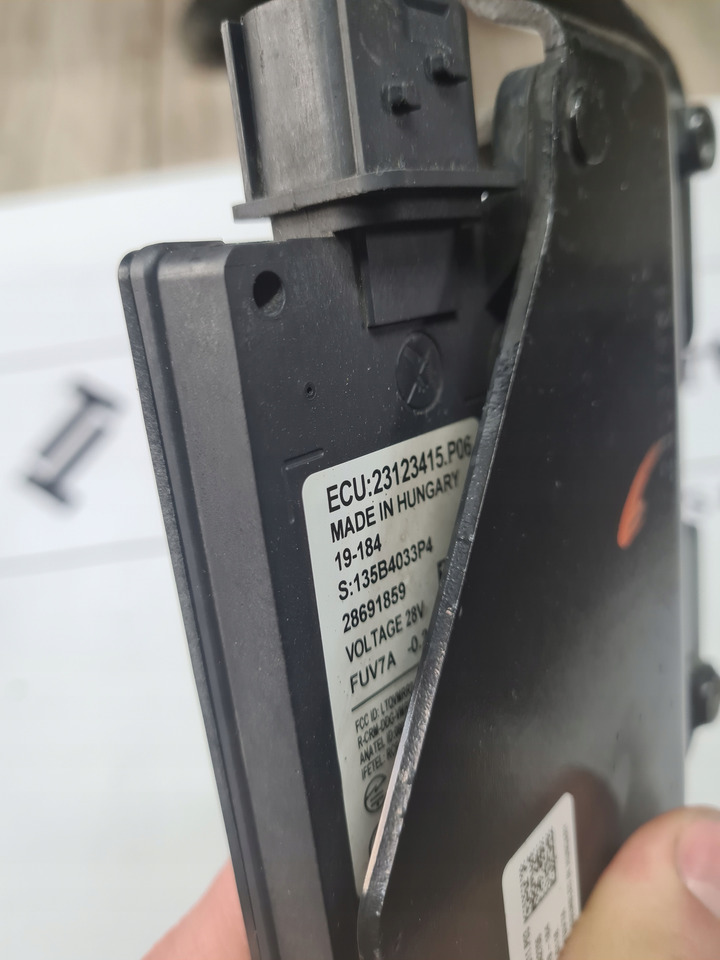 VOLVO RADAR DISTRONIK MOCOWANIE RENAULT GAMA T C K RANGE VOLVO FH 4 FM 4 FH 5 - 传感器 适用于 卡车:图5 VOLVO RADAR DISTRONIK MOCOWANIE RENAULT GAMA T C K RANGE VOLVO FH 4 FM 4 FH 5 - 传感器 适用于 卡车:图5