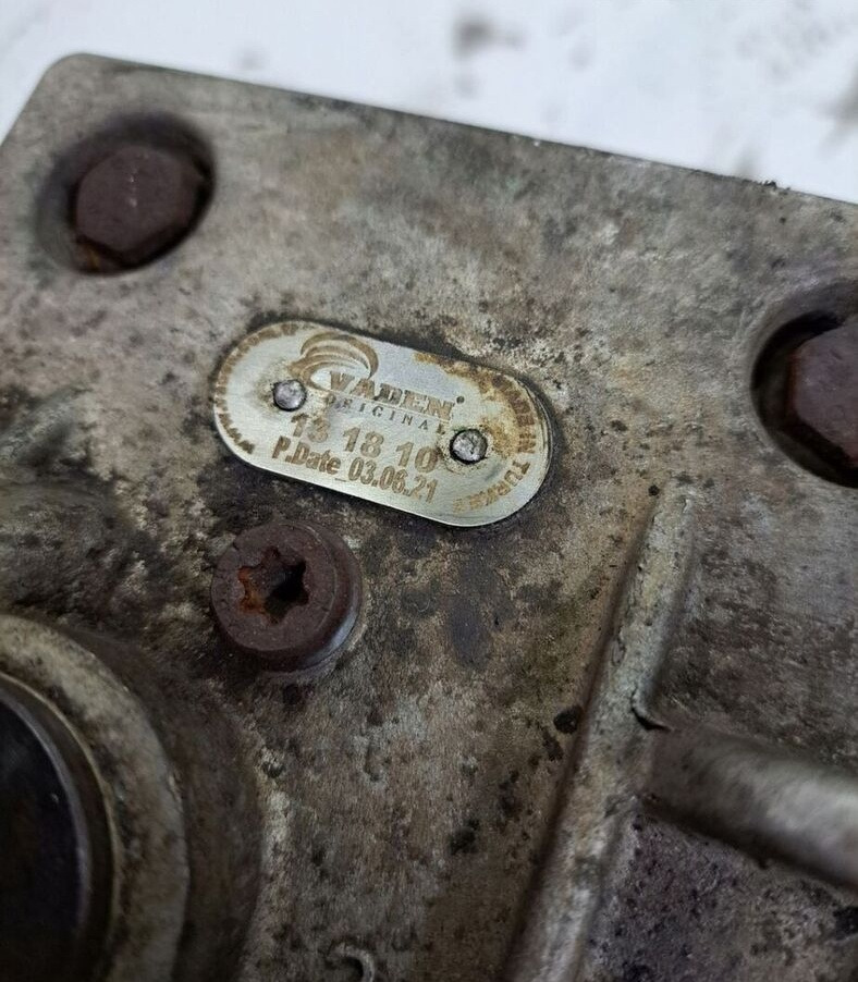 Vaden Volvo FM 9 - 空气制动压缩机 适用于 卡车:图4 Vaden Volvo FM 9 - 空气制动压缩机 适用于 卡车:图4