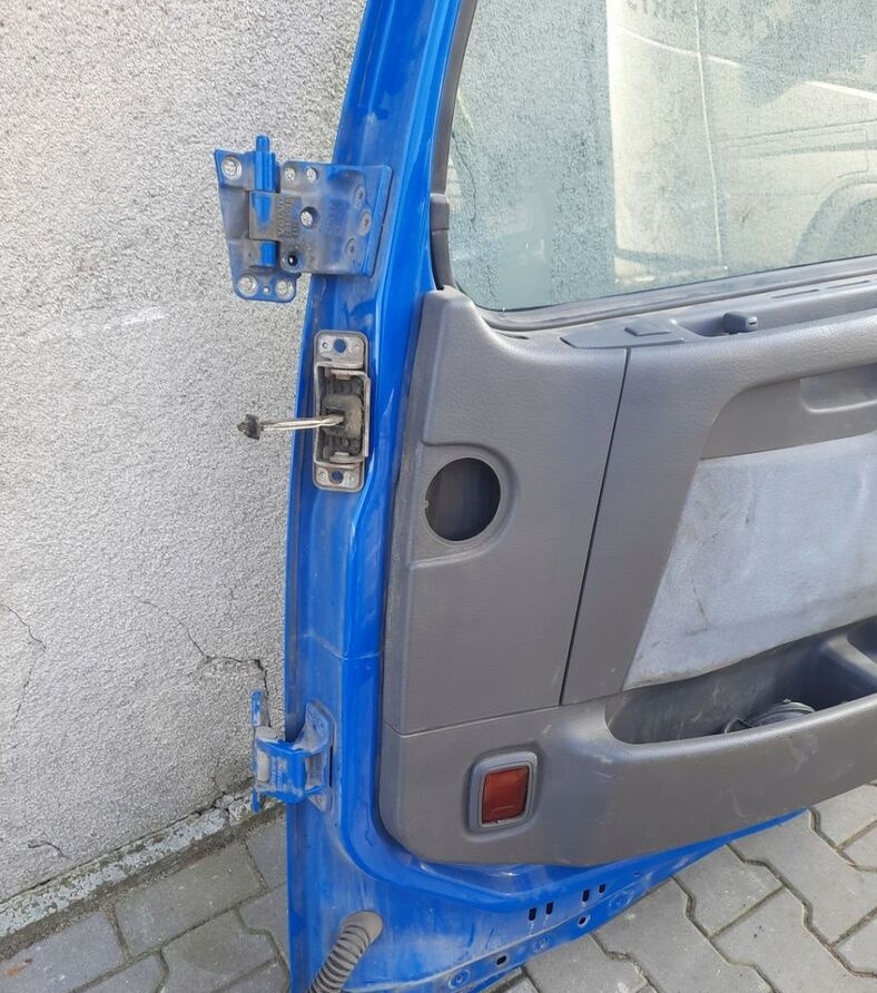 Volvo FH 12 13 - 车门及其零件 适用于 卡车:图4 Volvo FH 12 13 - 车门及其零件 适用于 卡车:图4