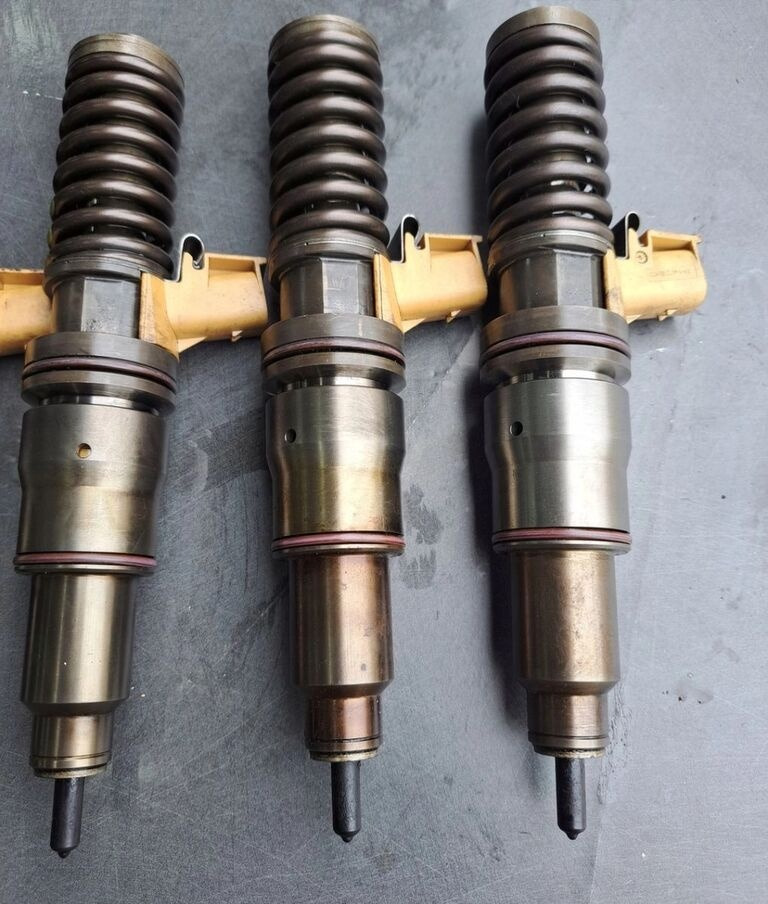 Volvo POMPOWTRYSKI KOMPLET FH 16 D16 20564930 Volvo - 喷射器 适用于 卡车:图5 Volvo POMPOWTRYSKI KOMPLET FH 16 D16 20564930 Volvo - 喷射器 适用于 卡车:图5