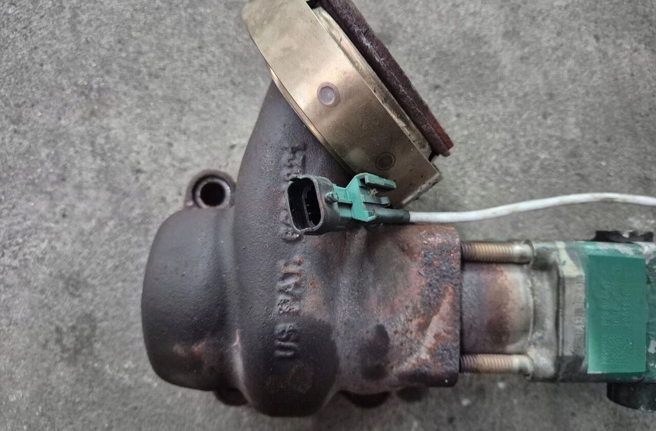 Volvo ZAWÓR HAMULEC GÓRSKI SPALIN EGR FH4 FH 16 D16K 23694442 6601821   Volvo EGR VOLVO FH4 FH 16 D16K 23694442 6601821 - 发动机及其零件 适用于 卡车:图1 Volvo ZAWÓR HAMULEC GÓRSKI SPALIN EGR FH4 FH 16 D16K 23694442 6601821   Volvo EGR VOLVO FH4 FH 16 D16K 23694442 6601821 - 发动机及其零件 适用于 卡车:图1