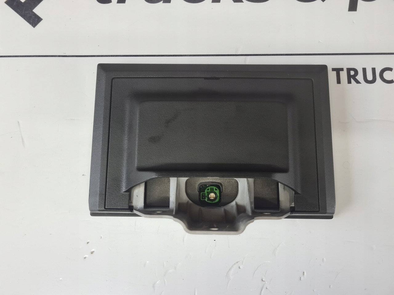 WYŚWIETLACZ PANEL RADIA NAWIGACJI VOLVO FH 5 23602612 - P03 - 驾驶室和内部:图2 WYŚWIETLACZ PANEL RADIA NAWIGACJI VOLVO FH 5 23602612 - P03 - 驾驶室和内部:图2