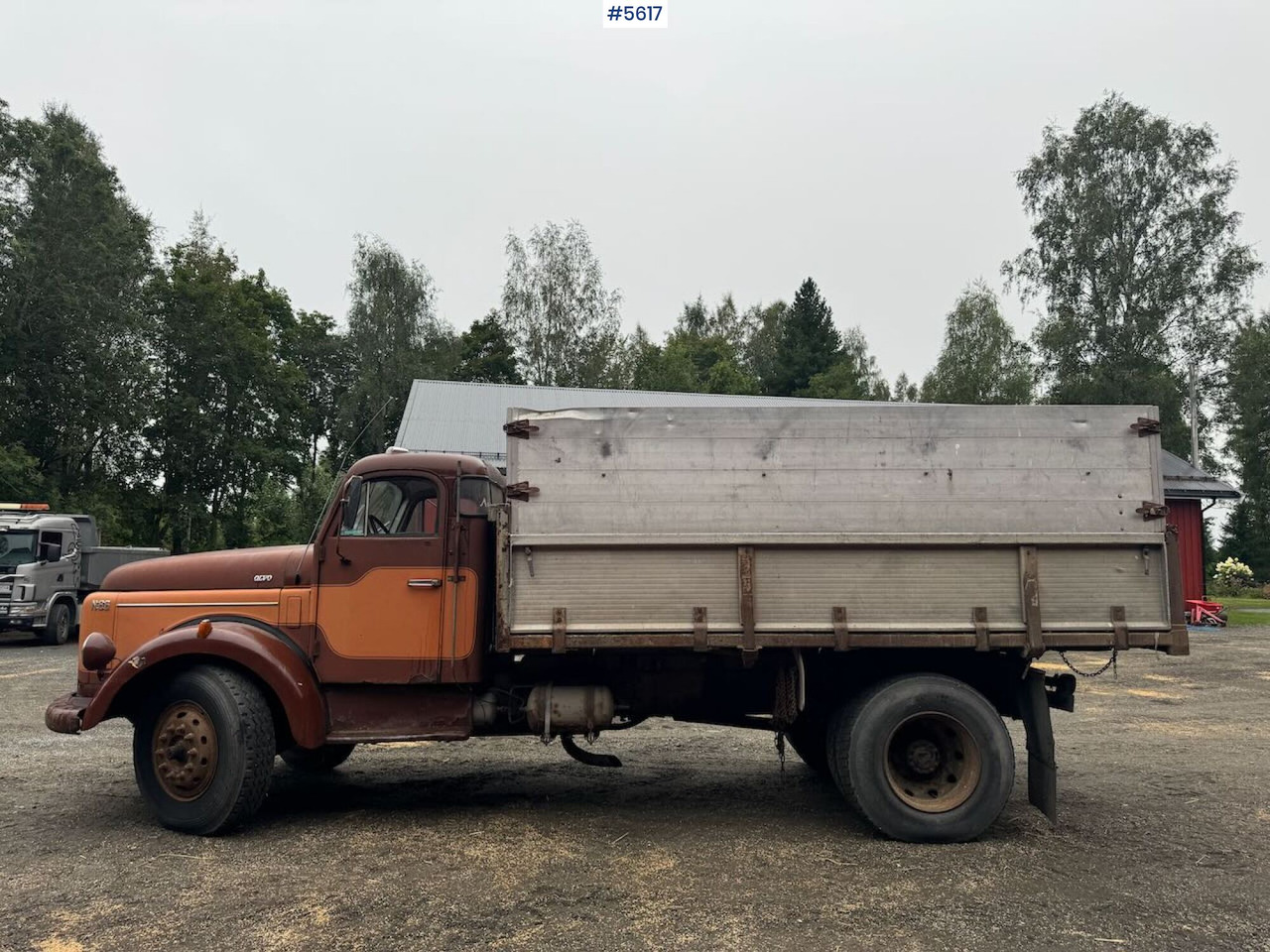 1971 Volvo N86 - 栏板式/ 平板卡车:图2 1971 Volvo N86 - 栏板式/ 平板卡车:图2