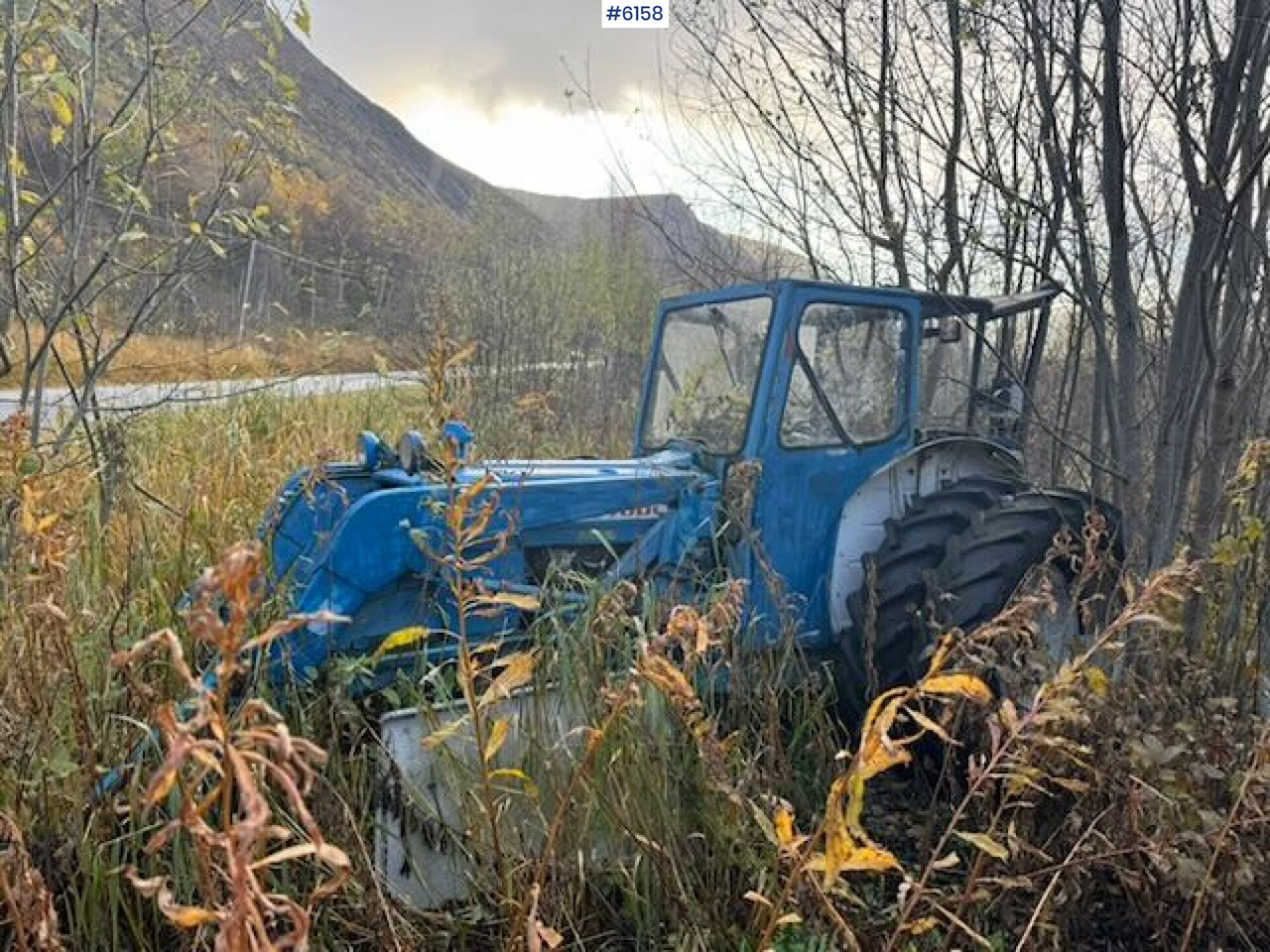 1973 Ford 4000 tractor backhoe. Repair.object - 拖拉机:图1 1973 Ford 4000 tractor backhoe. Repair.object - 拖拉机:图1