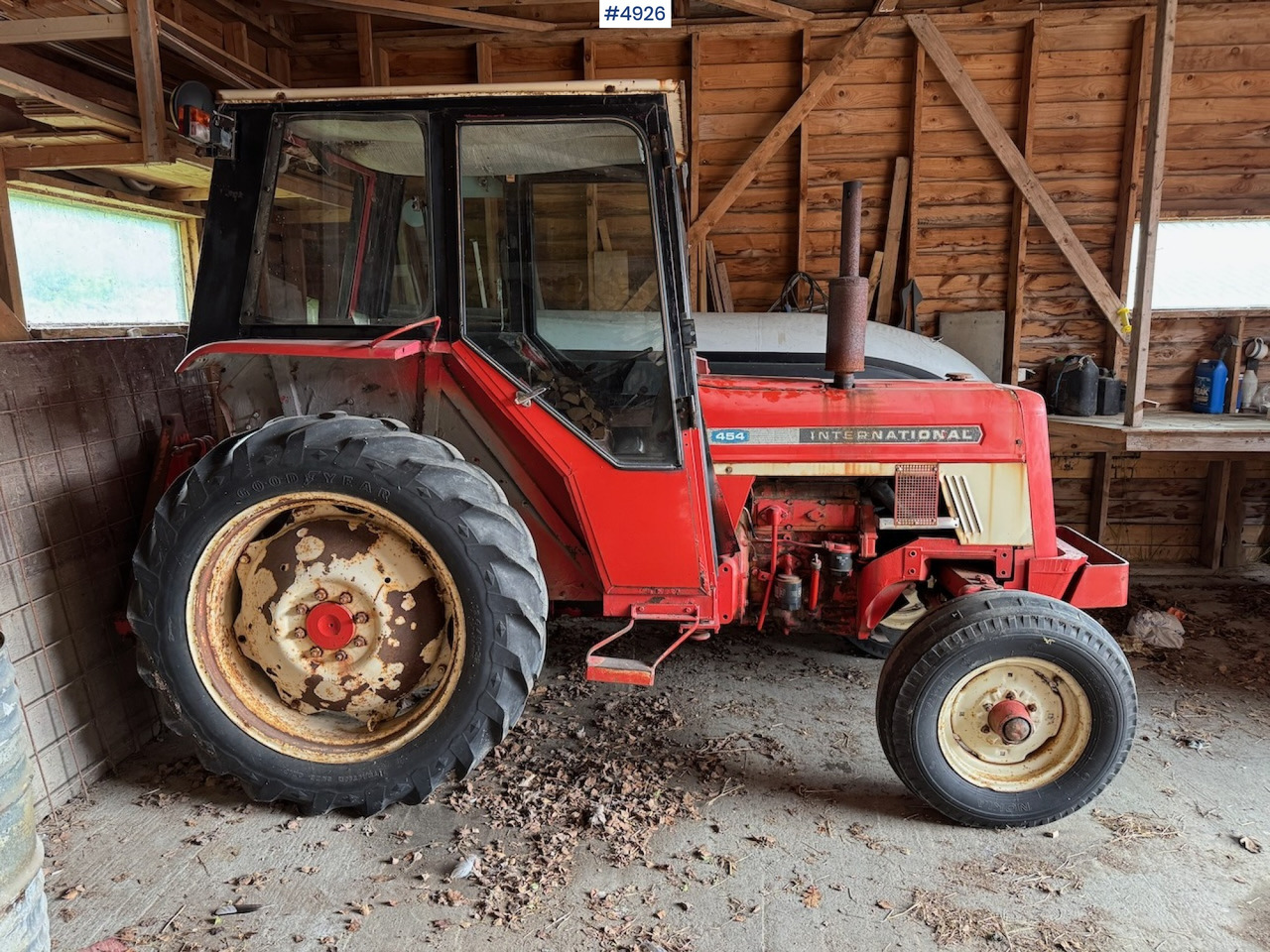 1977 International Harvester 454 - 拖拉机:图4 1977 International Harvester 454 - 拖拉机:图4