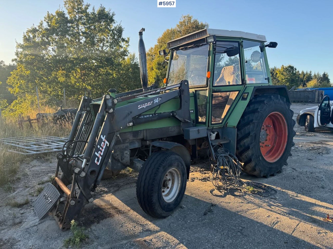 1982 Fendt 306LS 4x2 with front loader - 拖拉机:图5 1982 Fendt 306LS 4x2 with front loader - 拖拉机:图5
