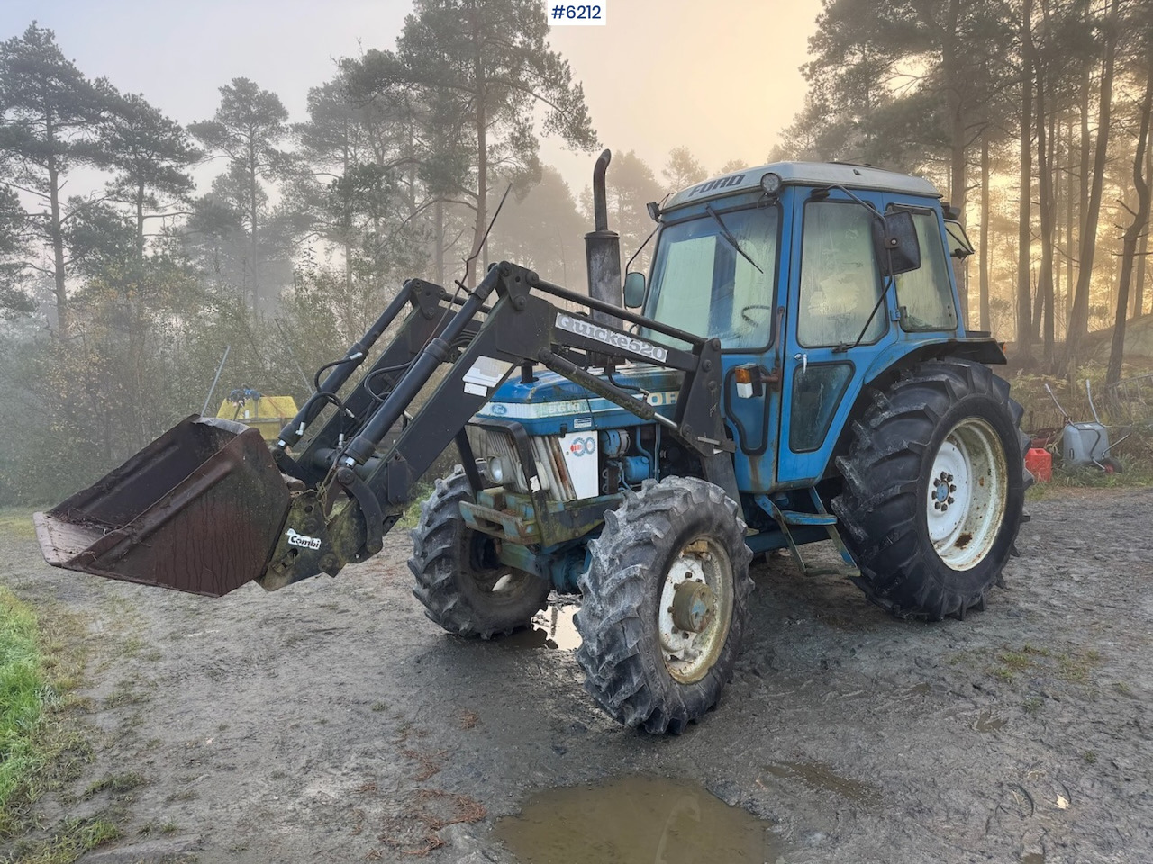 1982 Ford 5610 w/ front loader. - 拖拉机:图1 1982 Ford 5610 w/ front loader. - 拖拉机:图1