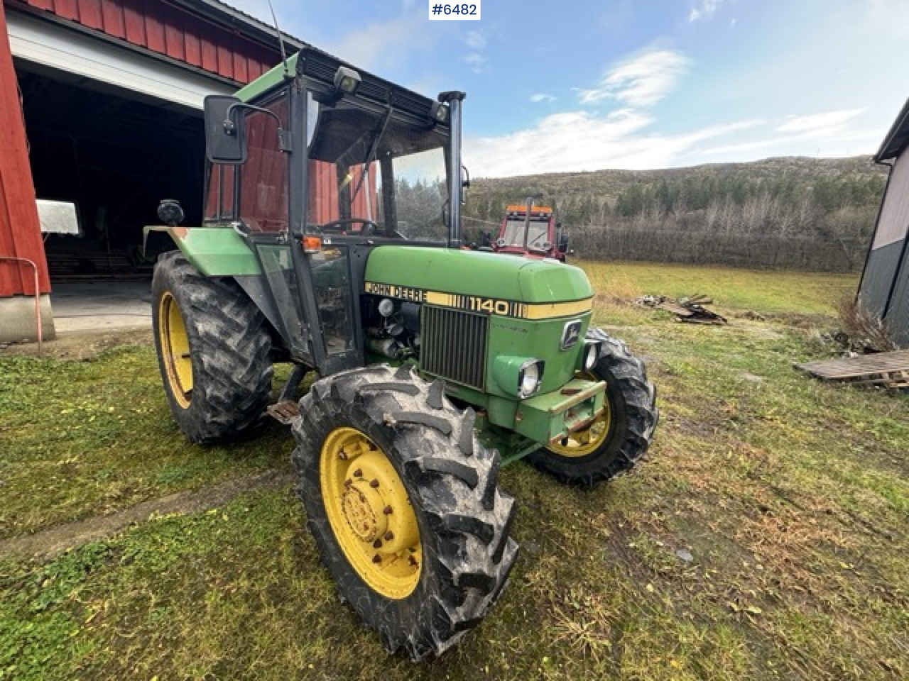 1983 John Deere 1140. WATCH THE VIDEO! - 拖拉机:图1 1983 John Deere 1140. WATCH THE VIDEO! - 拖拉机:图1