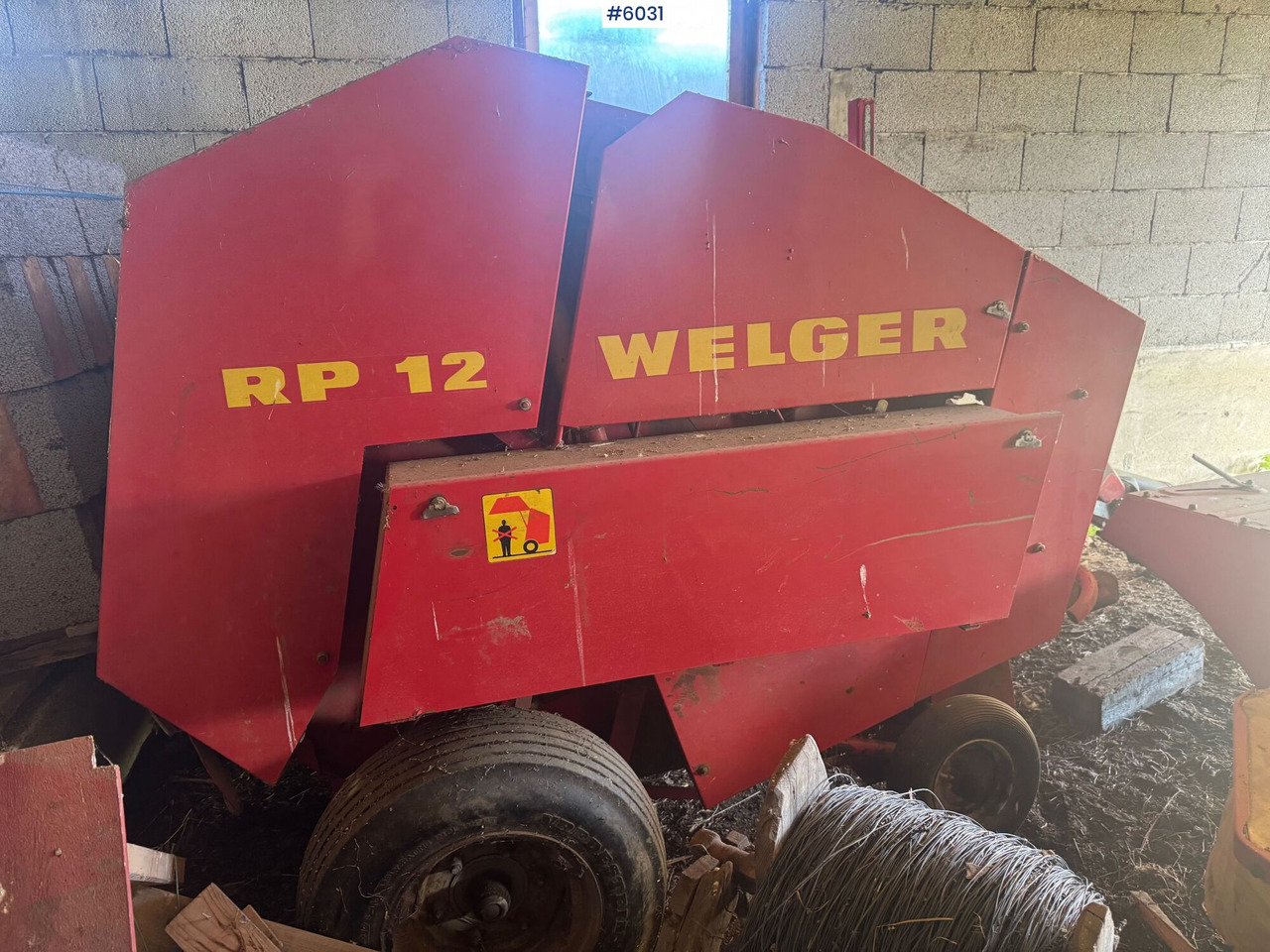 1983 Welger RP 12 round baler - 干草和饲料设备:图3 1983 Welger RP 12 round baler - 干草和饲料设备:图3