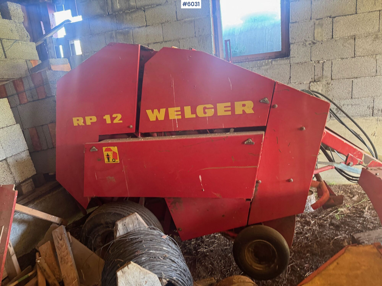 1983 Welger RP 12 round baler - 干草和饲料设备:图2 1983 Welger RP 12 round baler - 干草和饲料设备:图2