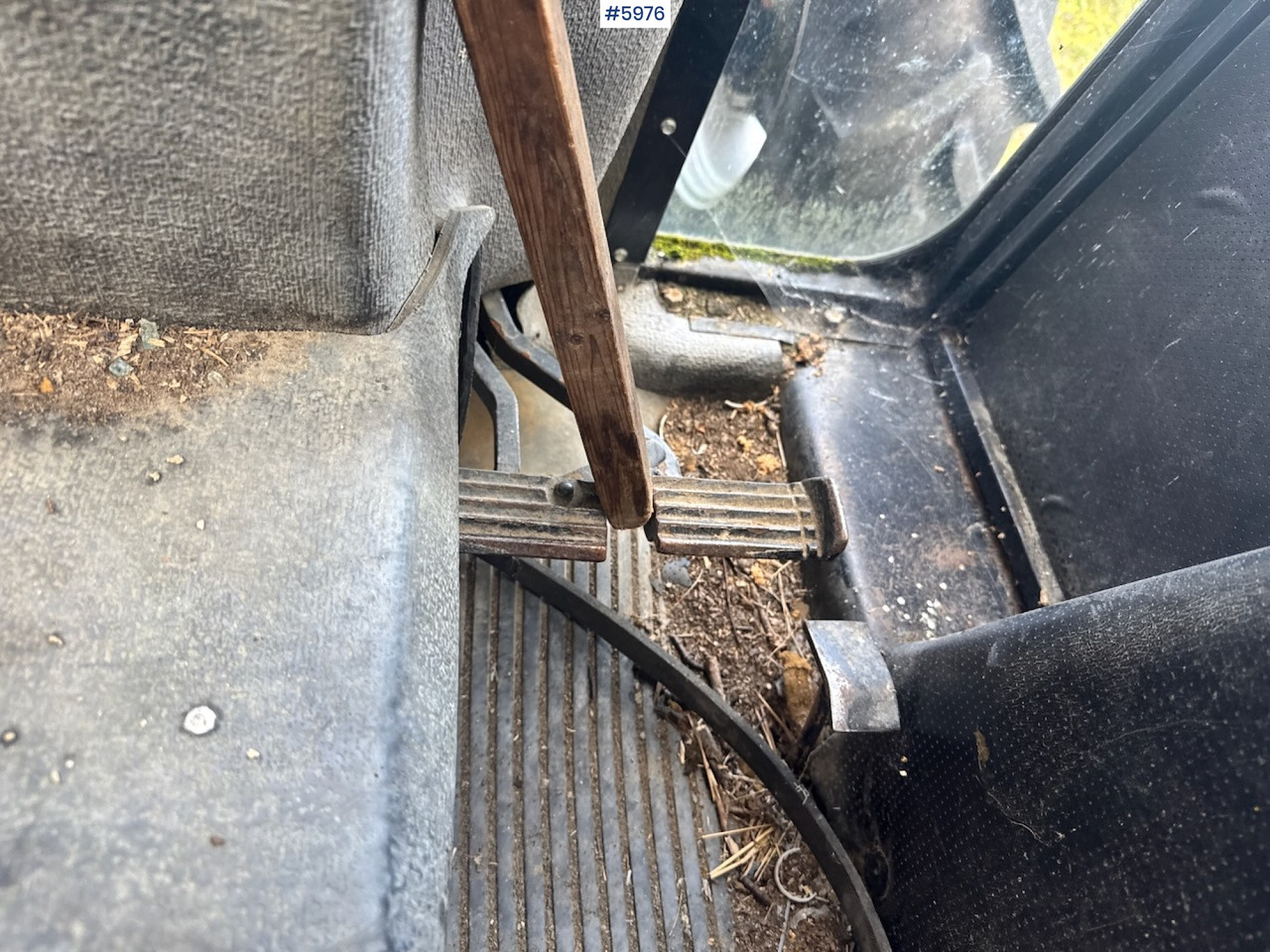 拖拉机 1985 Case International 685 with Log Trailer：图14