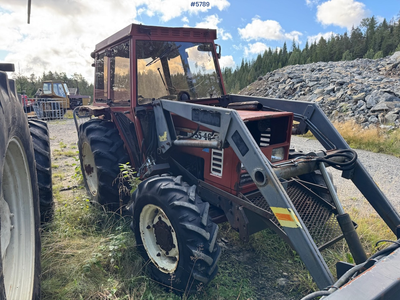 1986 Fiat 55-46 DT w/ front loader. - 拖拉机:图4 1986 Fiat 55-46 DT w/ front loader. - 拖拉机:图4
