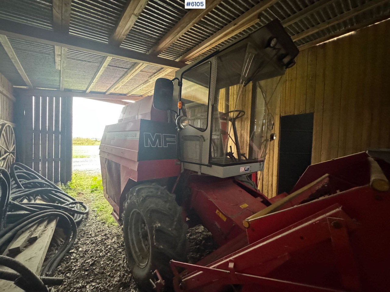 1987 Massey Ferguson 16 - 联合收割机:图1 1987 Massey Ferguson 16 - 联合收割机:图1