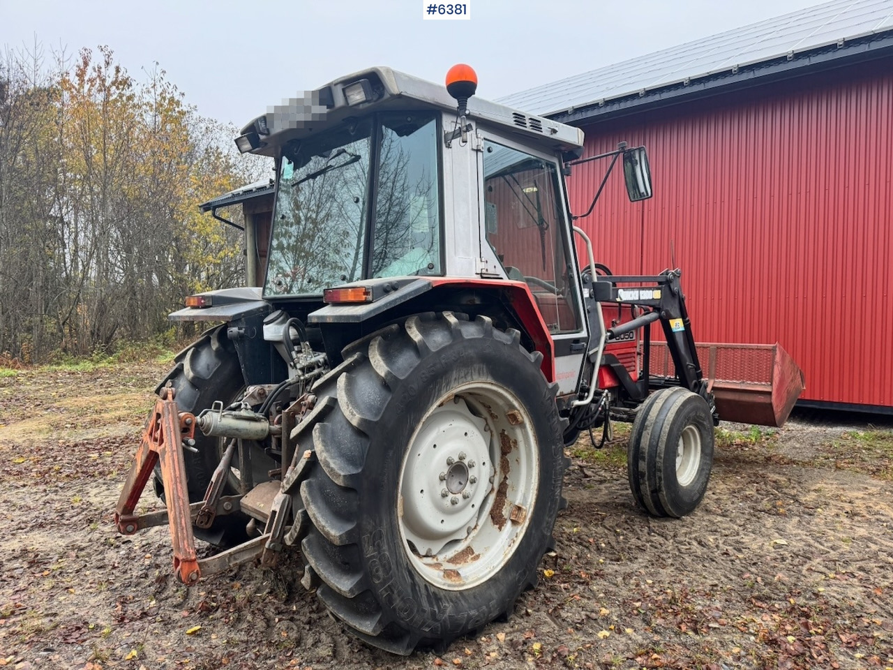 1987 Massey Ferguson 3050 w/ Front loader and twin wheels. - 拖拉机:图5 1987 Massey Ferguson 3050 w/ Front loader and twin wheels. - 拖拉机:图5