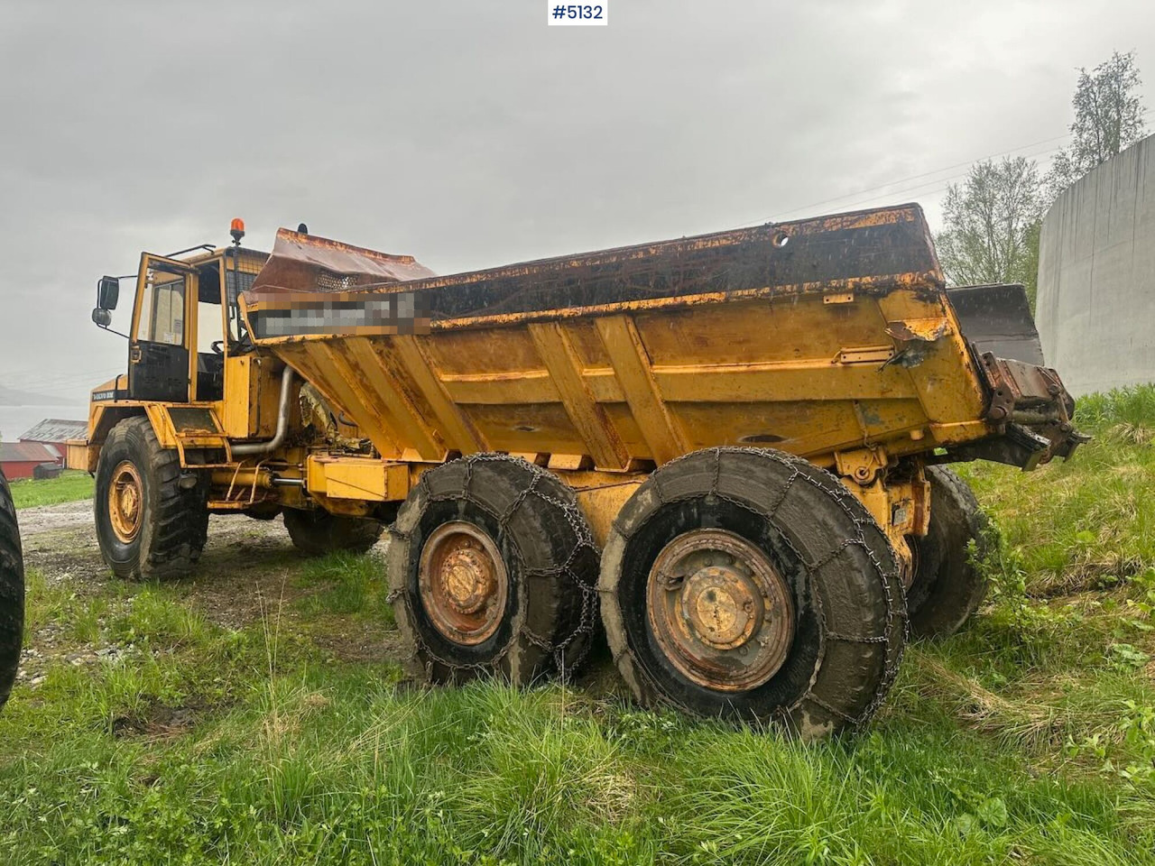 1987 Volvo A20 6x4 dump truck w/ white plates. WATCH VIDEO. - 铰接式自卸车:图2 1987 Volvo A20 6x4 dump truck w/ white plates. WATCH VIDEO. - 铰接式自卸车:图2
