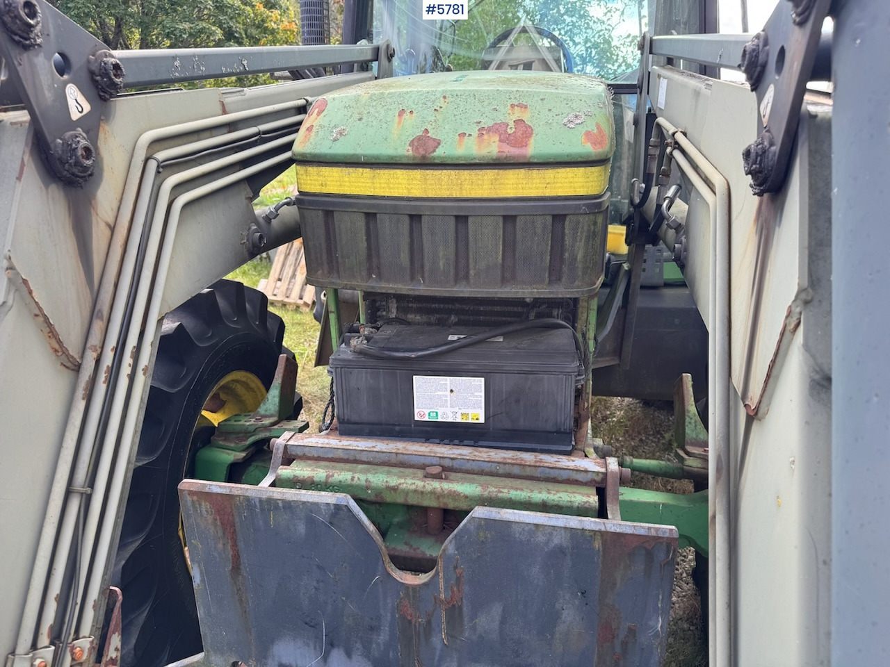 1993 John Deere 6300 w/ front loader and plow plate. - 拖拉机:图4 1993 John Deere 6300 w/ front loader and plow plate. - 拖拉机:图4