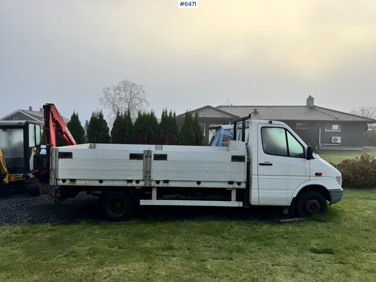 1996 Mercedes 412D Flatbed truck w/ Rear-mounted crane. - 平板货车:图4 1996 Mercedes 412D Flatbed truck w/ Rear-mounted crane. - 平板货车:图4