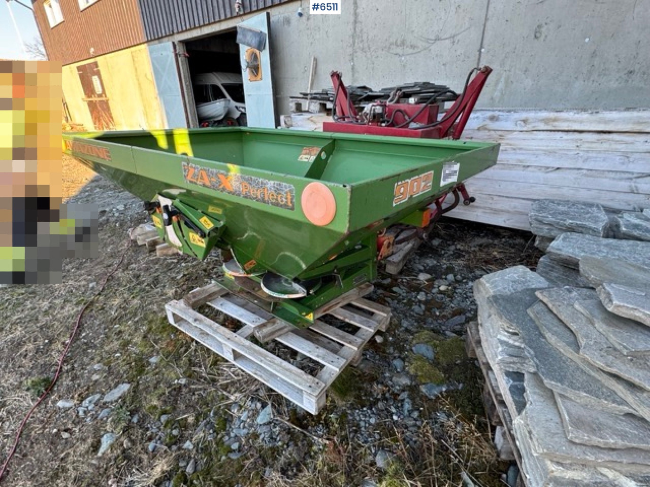 2000 Amazone ZA-X Perfect Fertilizer spreader - 肥料撒施机:图4 2000 Amazone ZA-X Perfect Fertilizer spreader - 肥料撒施机:图4